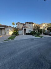 6861 NW 107 Ct in Doral, FL - Building Photo - Building Photo