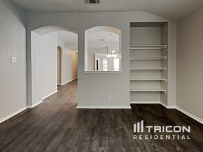 2123 Opelousas Tr in San Antonio, TX - Building Photo - Building Photo