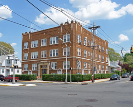 Beechmont in Kearny, NJ - Building Photo - Building Photo