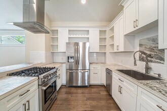 2821 Morrison St in Houston, TX - Foto de edificio - Building Photo