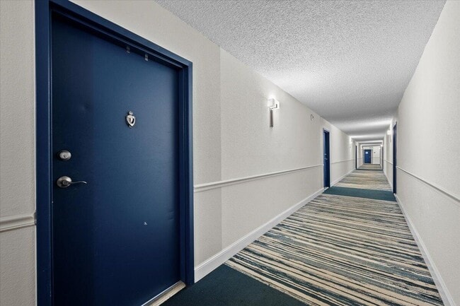 2560 S Ocean Blvd in Palm Beach, FL - Building Photo - Building Photo