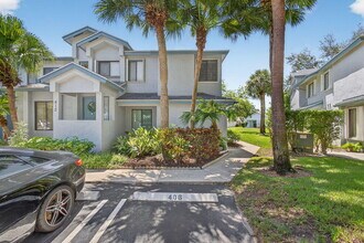 406 Harbour Pointe Way in Greenacres, FL - Building Photo - Building Photo