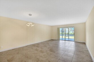 301 SE 3rd St in Dania Beach, FL - Building Photo - Building Photo