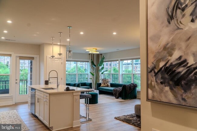property at 102 St Ives Pl
