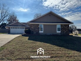 6015 Harvest Hill Cove in Memphis, TN - Building Photo