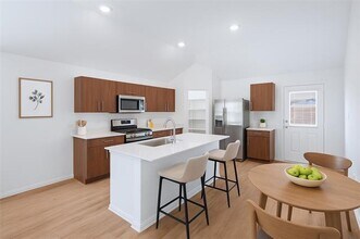 202 Rustic Vw Dr in Terrell, TX - Building Photo - Building Photo