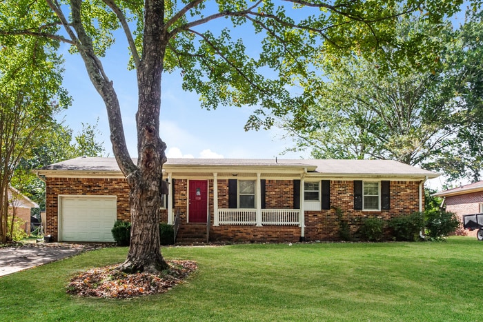 1231 Freemont St SW in Decatur, AL - Building Photo