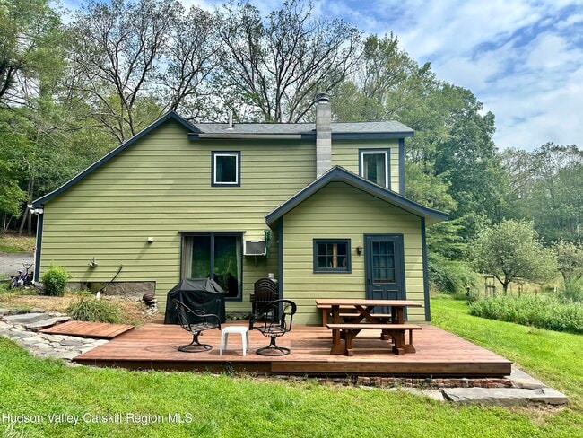 259 John Joy Rd in Woodstock, NY - Building Photo - Building Photo