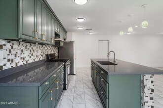 1217 S 12th Ave in Phoenix, AZ - Building Photo - Building Photo