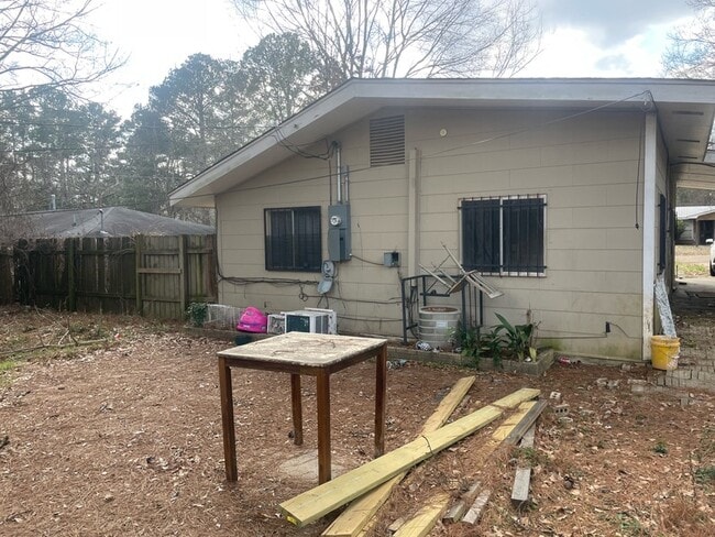 338 Queen Catherine Ln in Jackson, MS - Building Photo - Building Photo