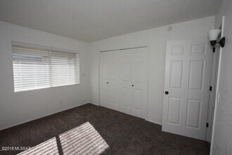 3039 S Carmona Dr in Tucson, AZ - Building Photo - Building Photo