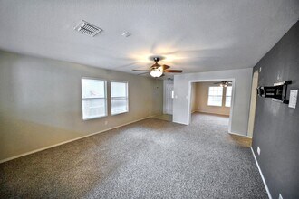 249 Weeping Willow in Cibolo, TX - Building Photo - Building Photo
