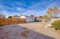 538 Navajo St in Salt Lake City, UT - Foto de edificio - Building Photo