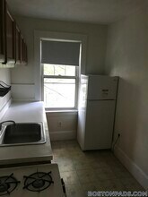157 Summer St, Unit 6R in Somerville, MA - Building Photo - Building Photo