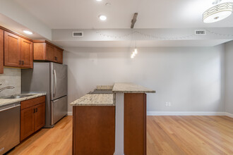 13-15 Grove St. in Boston, MA - Building Photo - Interior Photo