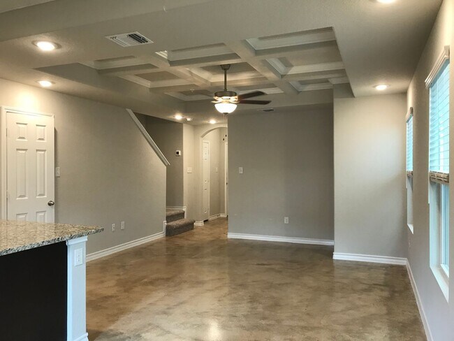 9918 Hazy Bend in San Antonio, TX - Building Photo - Building Photo