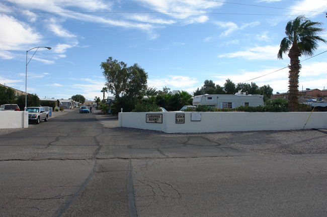 Carefree Resort in Bullhead City, AZ - Foto de edificio - Building Photo