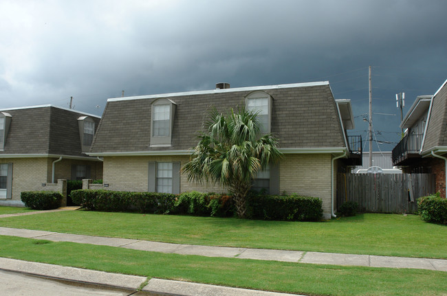 2812 Kingman St in Metairie, LA - Building Photo - Building Photo