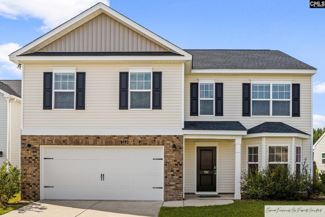 762 Lansford Bay Dr in West Columbia, SC - Building Photo