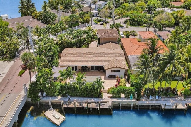 1155 S Biscayne Point Rd in Miami Beach, FL - Building Photo - Building Photo