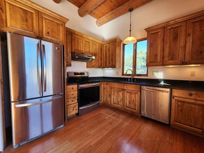 201 N El Rancho Rd in Santa Fe, NM - Building Photo - Building Photo