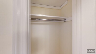 95 Christopher St in New York, NY - Building Photo - Building Photo