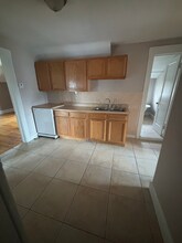 3 Washington Square in Cleveland Hts, OH - Building Photo - Building Photo