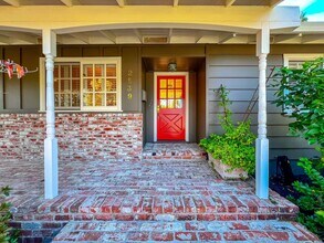 2539 Rollingwood Dr in Napa, CA - Building Photo - Building Photo