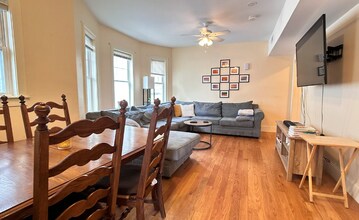 78 Brooks St, Unit 2 in Boston, MA - Building Photo - Building Photo