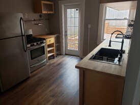 602 Middle St in Pittsburgh, PA - Building Photo