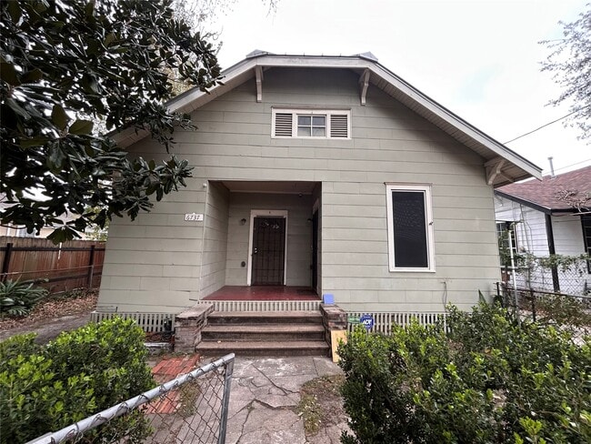 6737 Ave E in Houston, TX - Building Photo - Building Photo