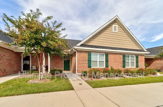 1071 Bridgeport Way in Leland, NC - Building Photo - Building Photo