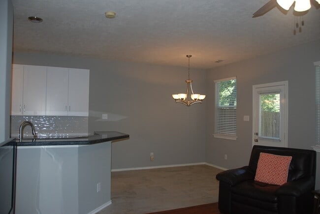 property at 158 W Stedhill Loop
