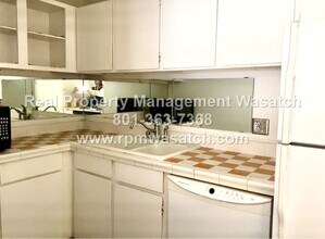127 S 800 E in Salt Lake City, UT - Building Photo - Building Photo
