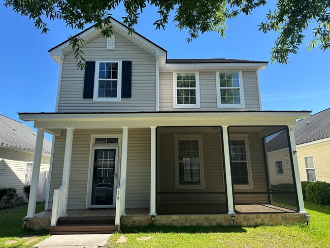 property at 14 6th Ave