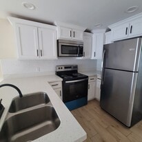 Stone Oak Apartments in Weslaco, TX - Building Photo