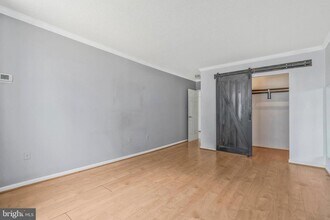 3701 S George Mason Dr in Falls Church, VA - Building Photo - Building Photo