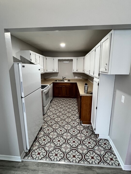 911 18th Ave, Unit Apartment C in Council Bluffs, IA - Foto de edificio