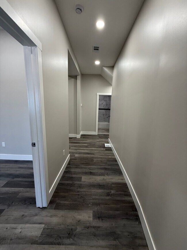 6621 Tennis St in Pittsburgh, PA - Building Photo - Building Photo