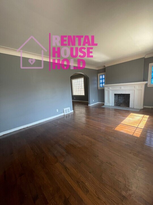 10575 Beaconsfield St in Detroit, MI - Building Photo