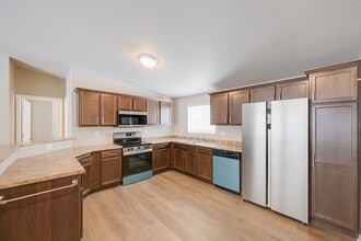 1512 Tweed St in Colorado Springs, CO - Building Photo - Building Photo