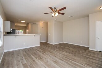 2593 S Powell Rd in Apache Junction, AZ - Foto de edificio - Building Photo