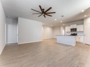 9609 Alderleaf Trl in Crowley, TX - Building Photo - Building Photo