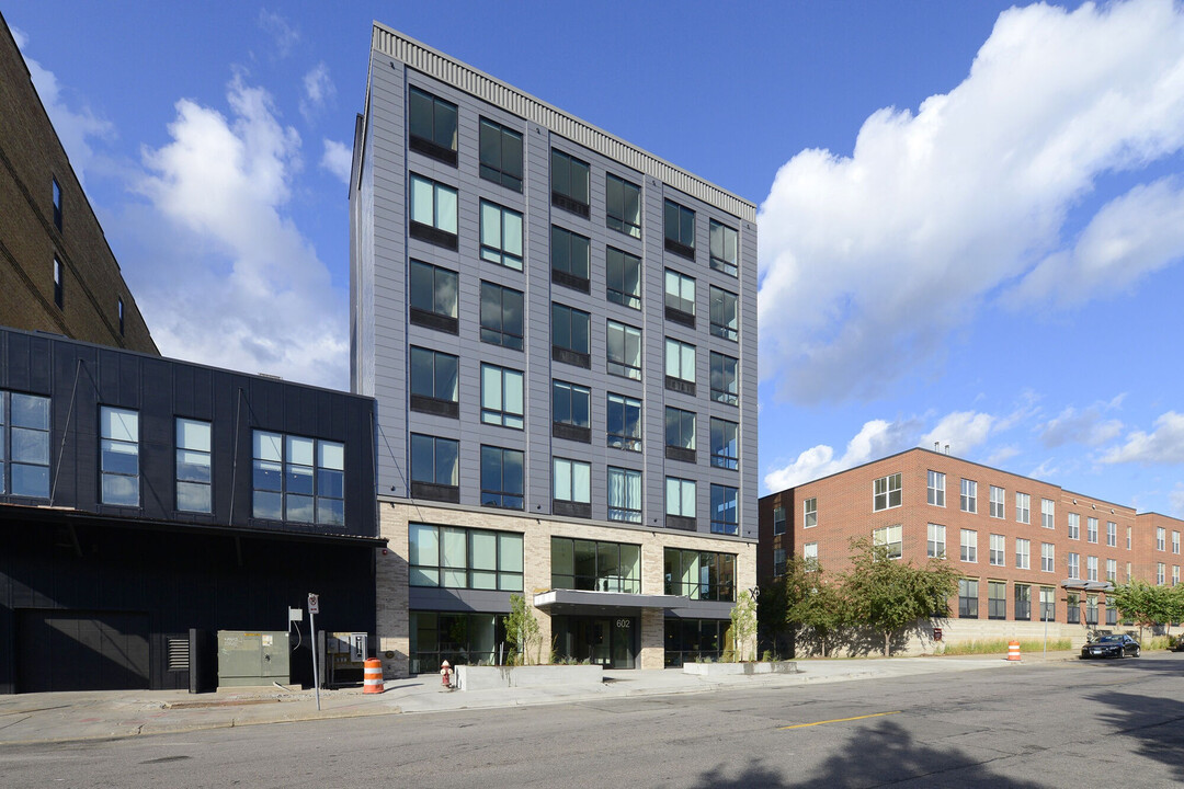 NoLo South in Minneapolis, MN - Foto de edificio