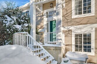 2357 Twilight Dr in Aurora, IL - Building Photo - Building Photo