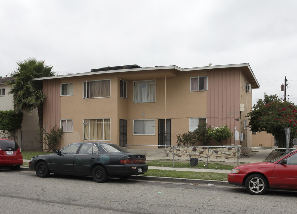 416 N Bush St in Anaheim, CA - Foto de edificio