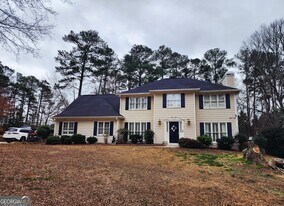 180 Sycamore Bend in Fayetteville, GA - Building Photo