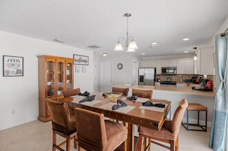 7571 SE 171st Sun Valley Pl in the Villages, FL - Building Photo - Building Photo