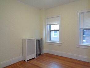 6 Beals St in Brookline, MA - Building Photo - Building Photo