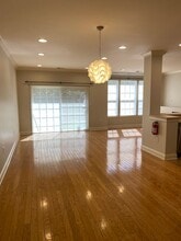 258 Riverwalk Way in Clifton, NJ - Building Photo - Building Photo